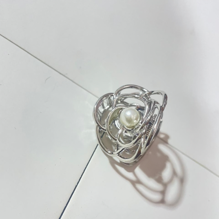 Flower Hair Catcher - Image 2